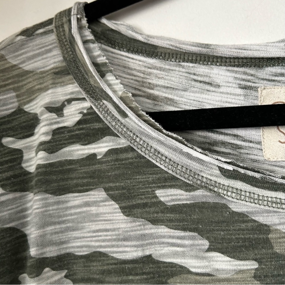 CHASER Camo Long Sleeve Tee - Picture 6 of 13